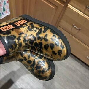 UGG Black and Tan Patterned Boots